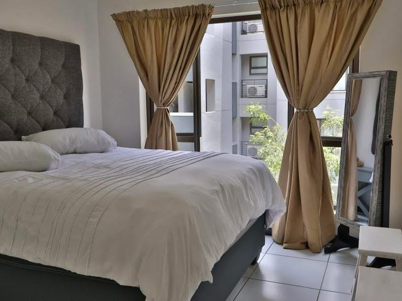 Stylish 2-bedroom apartment in Barbeque Downs, Midrand perfect for modern living and convenience! - Photo 6