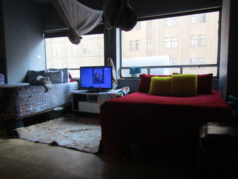 Apartment For Sale In Johannesburg - Photo 10