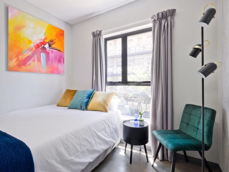 These apartments blends stylish urban living with convenience. - Photo 6