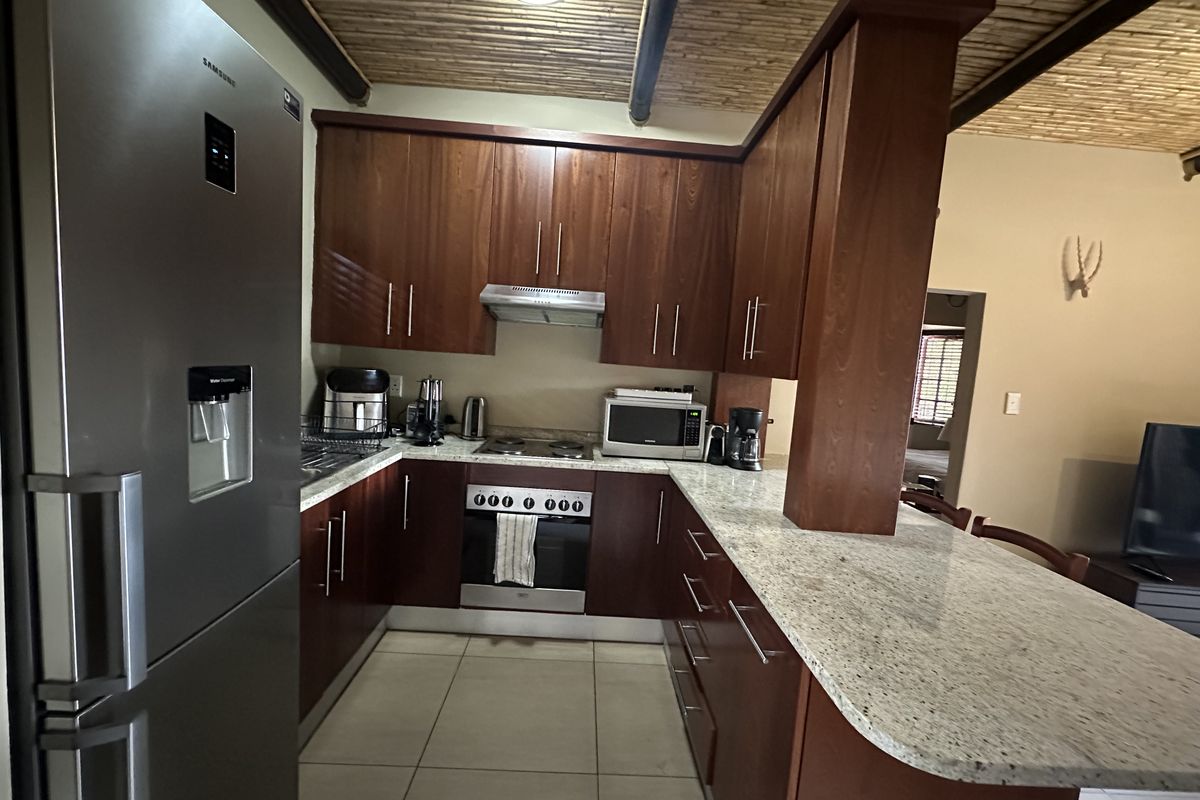Groundfloor and Fully Furnished - Photo 5