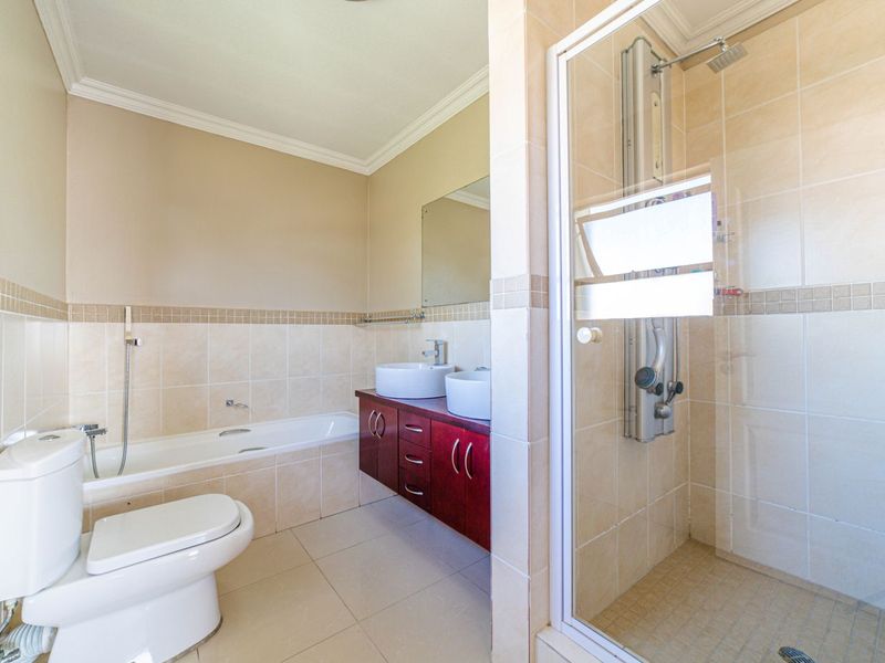 3 Bed, 2 Bath Apartment- Barbeque Downs - Photo 7