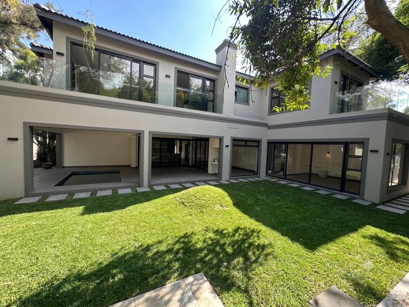 A Luxurious Masterpiece For Rent - Photo 1