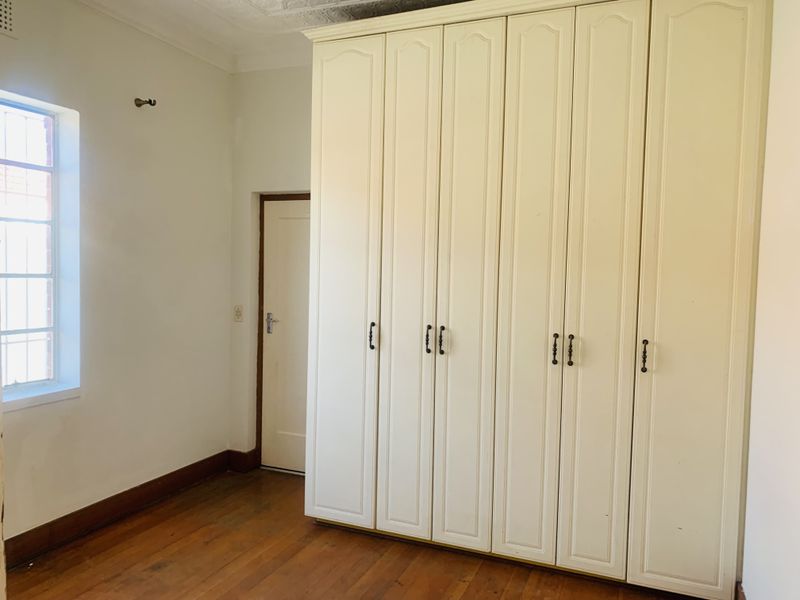 Beautiful Family Home in a Prime Location - Photo 5