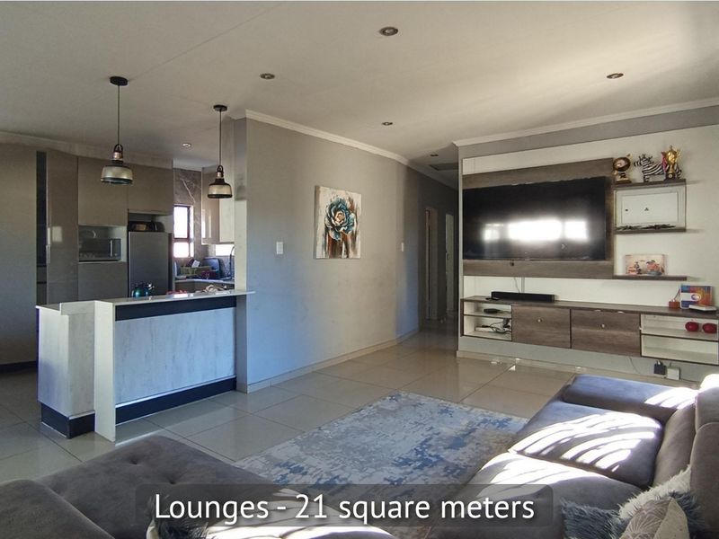 3 bedrooms 2 bathroom home for sale - Photo 4
