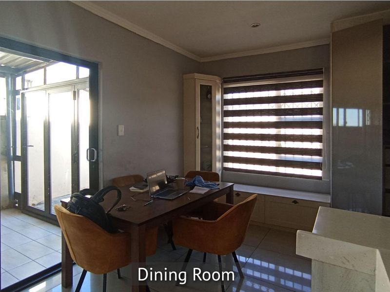 3 bedrooms 2 bathroom home for sale - Photo 10