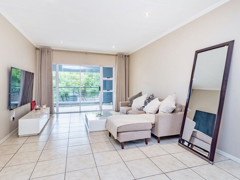 2-bedroom apartment in Ferndale, Randburg - modern living with great amenities and location. - Photo 2