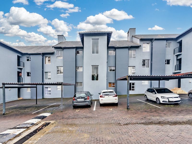 2-bedroom apartment in Ferndale, Randburg - modern living with great amenities and location. - Photo 7
