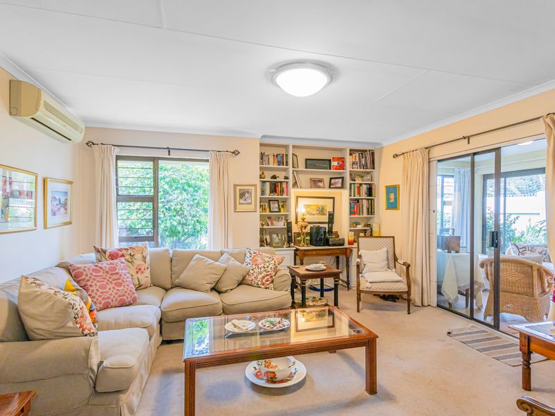 Refined Living in Bryanston’s Most Exclusive Enclosure - Photo 3
