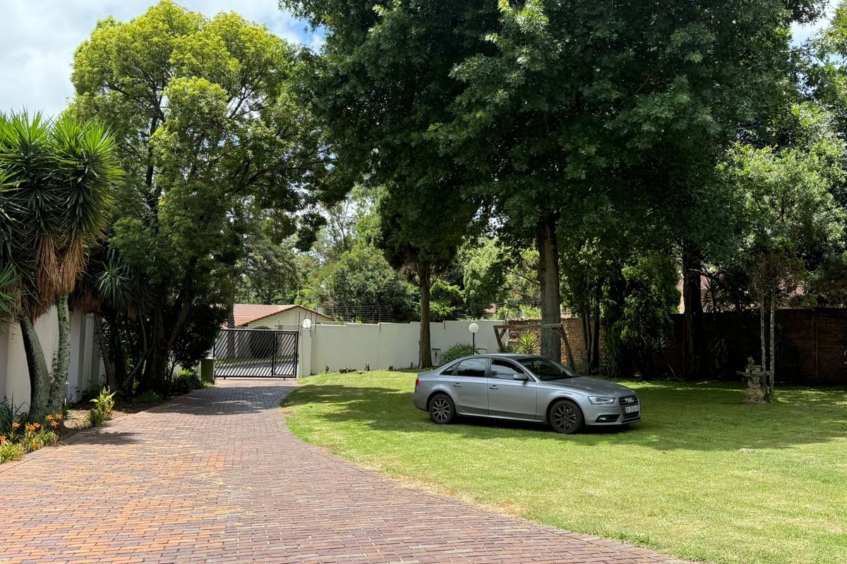 House For Sale In Sandton - Photo 4