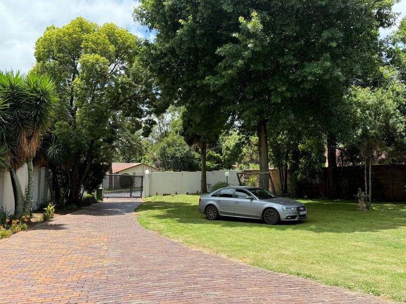 House For Sale In Sandton - Photo 4