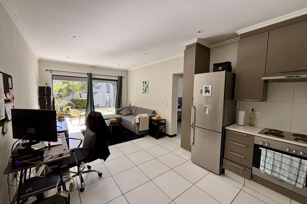 Charming 1-Bedroom garden unit Apartment Available for Rent in Laguna - Photo 3
