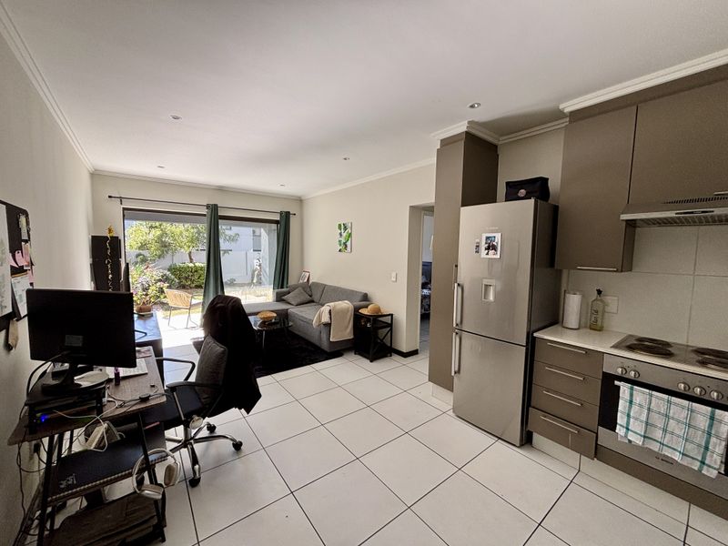 Charming 1-Bedroom garden unit Apartment Available for Rent in Laguna - Photo 3