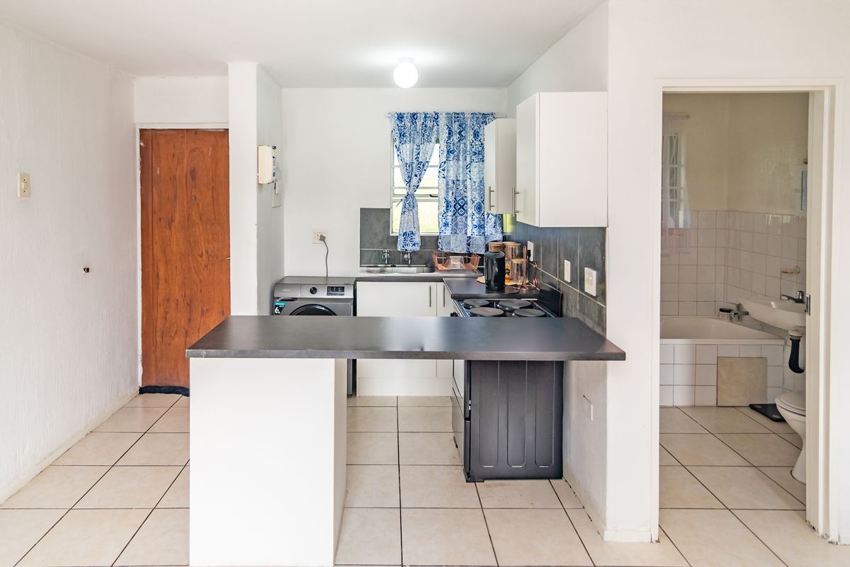 Affordable Studio Apartment – Ideal Investment or First-Time Buy! - Photo 3