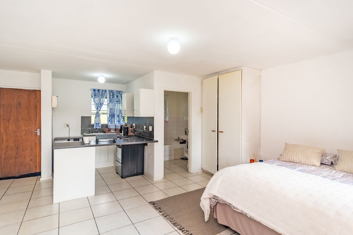 Affordable Studio Apartment – Ideal Investment or First-Time Buy! - Photo 4