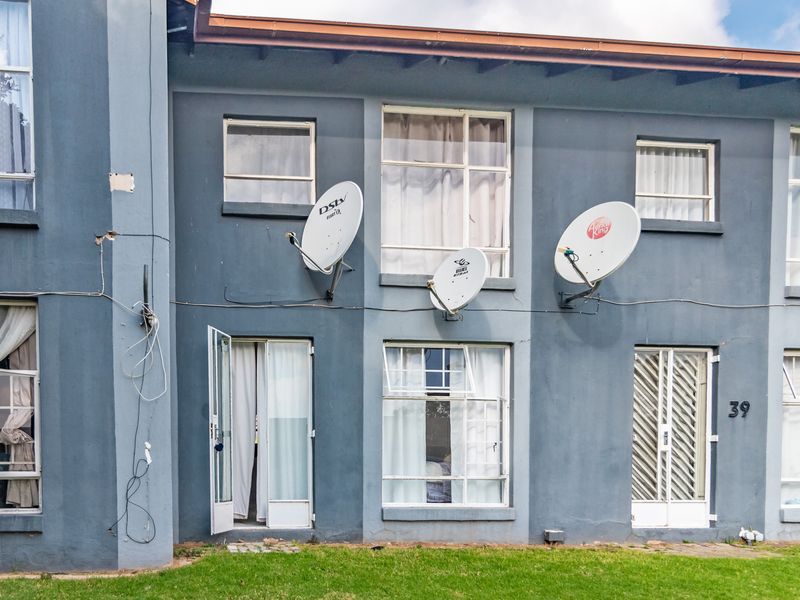 Affordable Studio Apartment – Ideal Investment or First-Time Buy! - Photo 1
