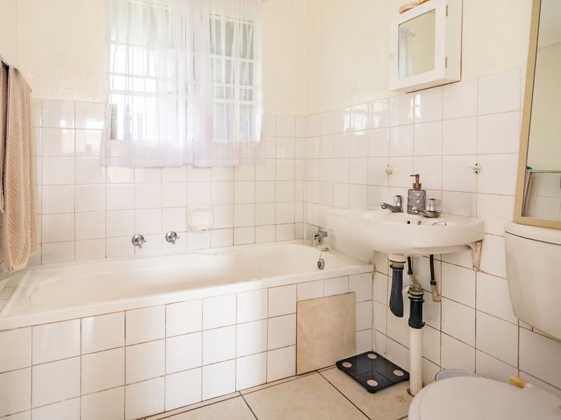 Affordable Studio Apartment – Ideal Investment or First-Time Buy! - Photo 9