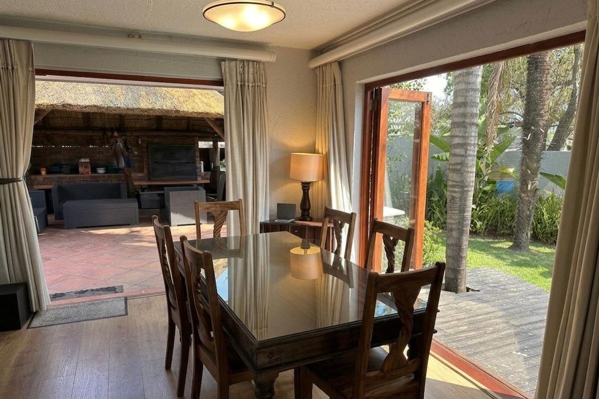 Secure Townhouse for Family Living in the Heart of Dowerglen - Photo 5
