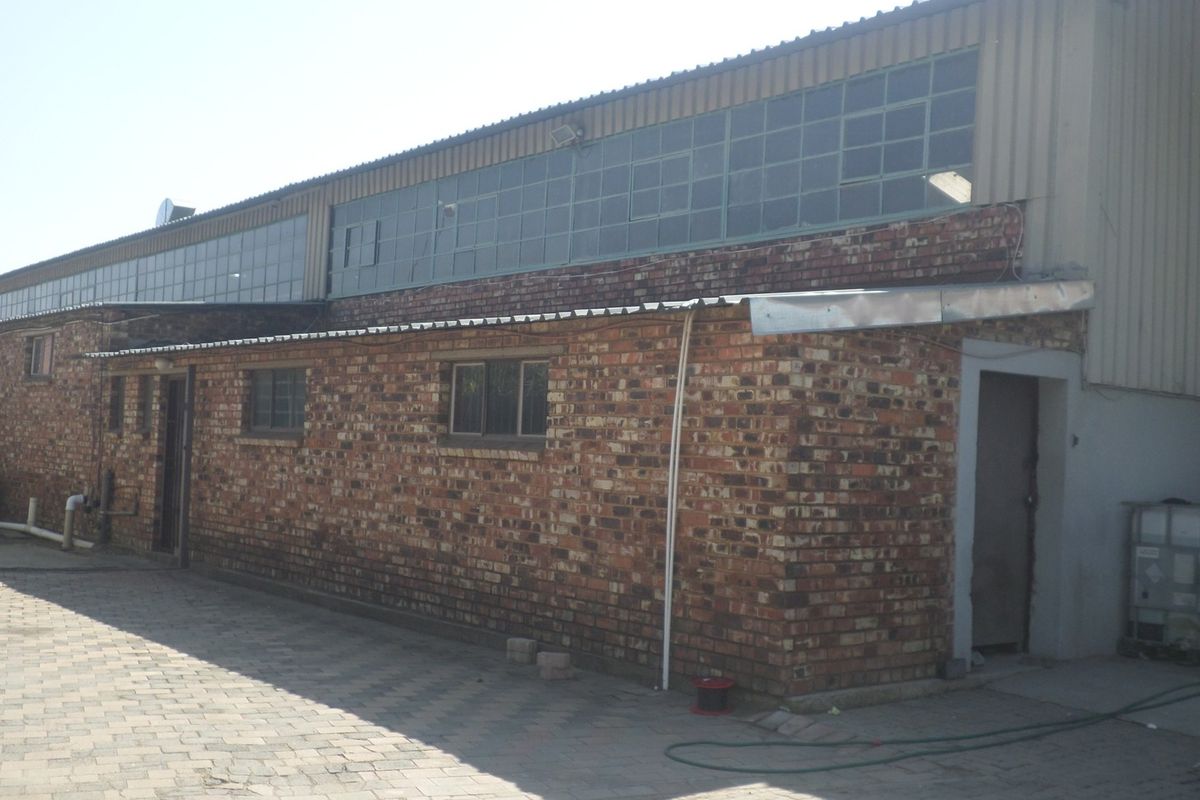 Prime Commercial Investment – Multiple Factories with Rental Income - Photo 4