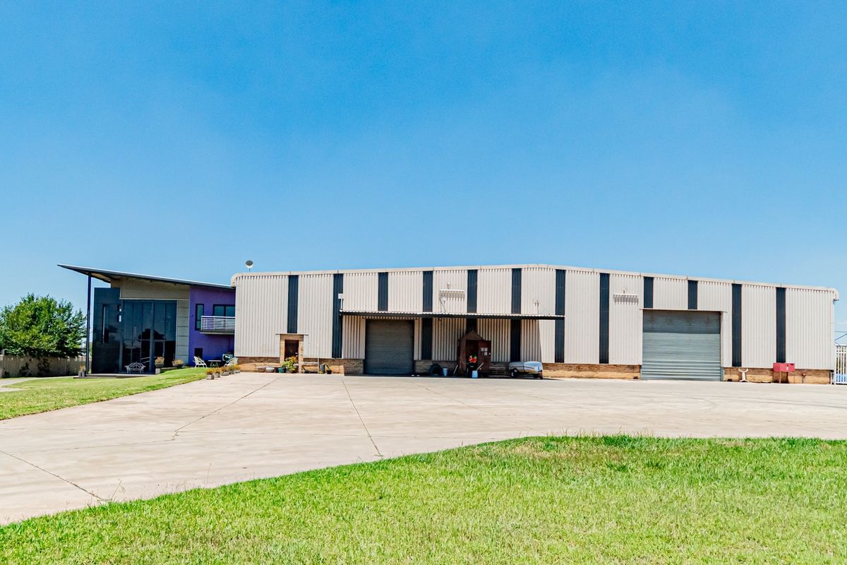 Rare opportunity Modern, high-spec industrial property with direct SASOL gas supply. - Photo 4