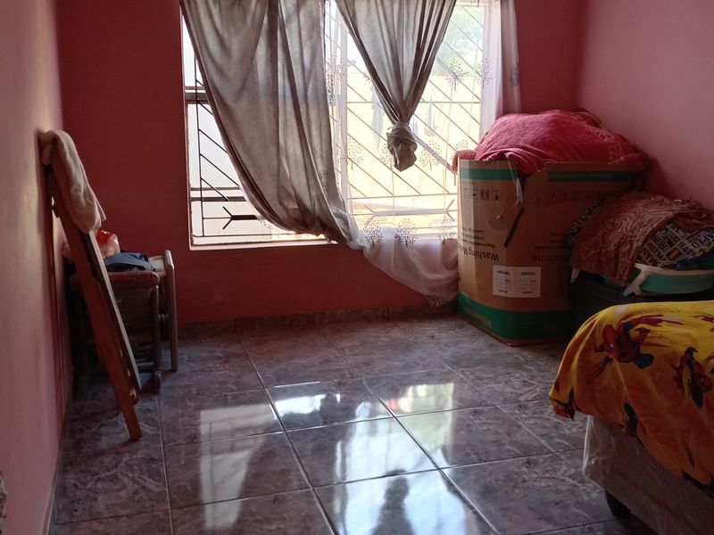 BEAUTIFUL FAMILY HOUSE FOR SALE.!!! - Photo 4