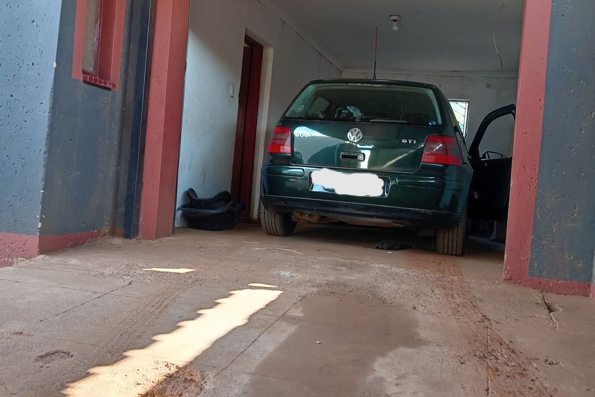 BEAUTIFUL FAMILY HOUSE FOR SALE.!!! - Photo 2