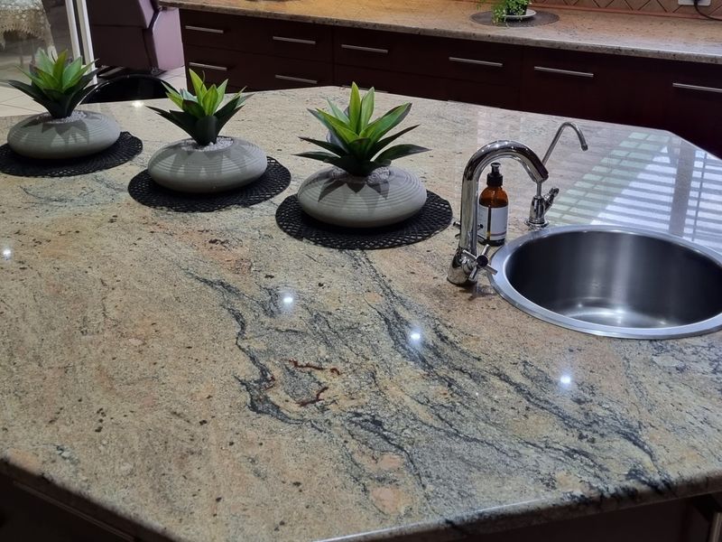 6 Bedroom House on 1,4 ha in Meyerton - Photo 6