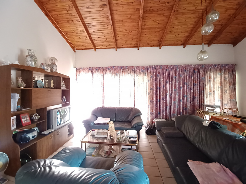 PEACEFUL APARTMENT IN A MODERN, SECURE COMPLEX, CW3, VDBP - Photo 2