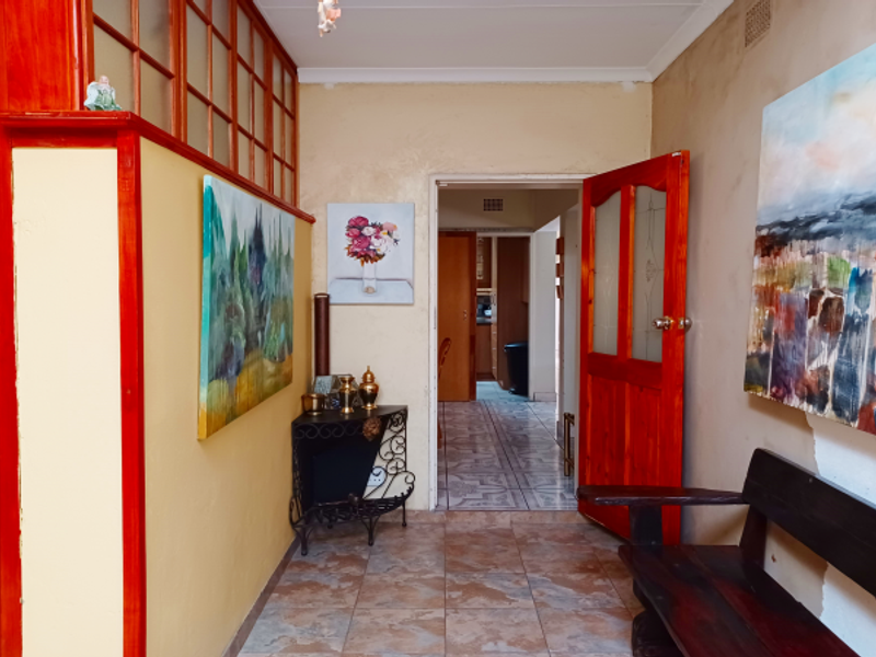 MOST IMPRESSIVE PROPERTY IN SW5, VANDERBIJLPARK - PRICE REDUCED - Photo 7