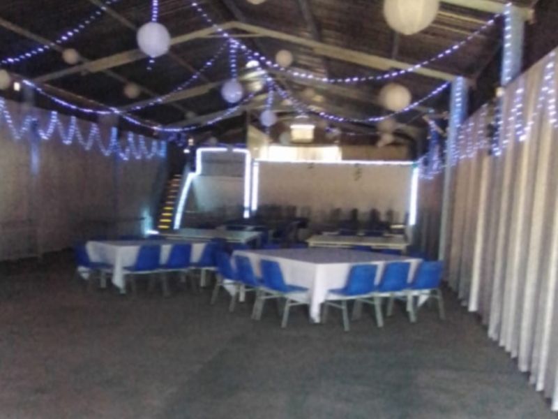 Small holding - with a huge store and 4 bedroom house - Photo 9