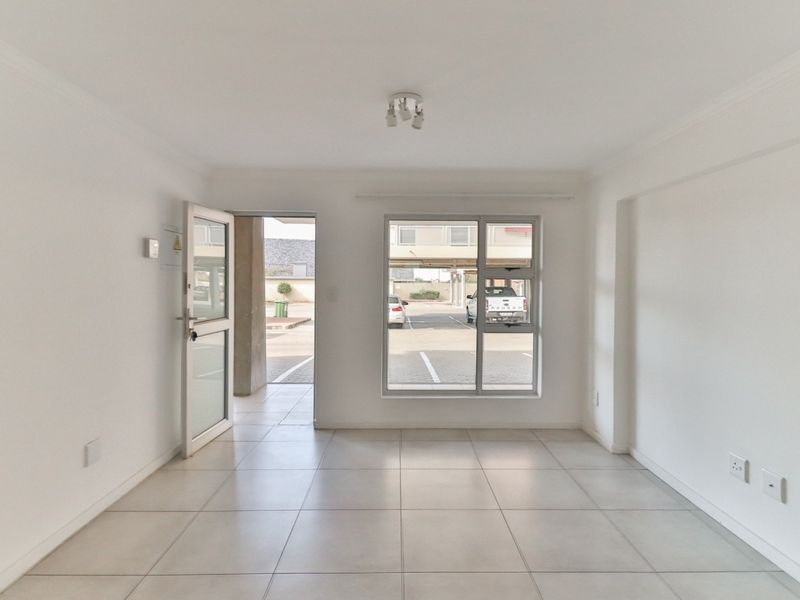 Elegant Modern New Development  Ground Floor Two Bedroom Townhouses at Webber Crossing , Lambton fo - Photo 10