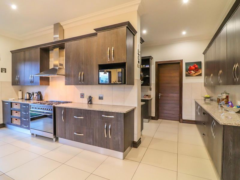 This property is a rare gem - Photo 9