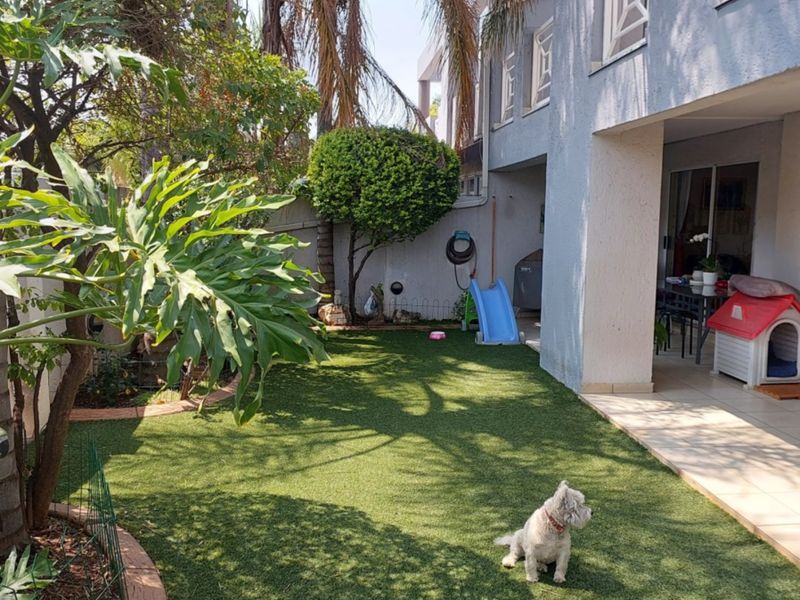 WELCOME TO YOUR DREAM HOME - Photo 5