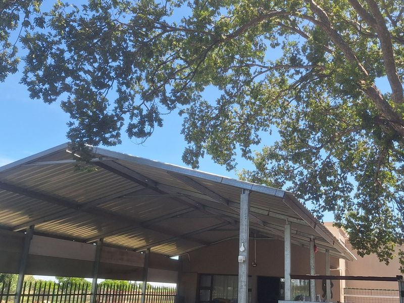 Smallholding near Vanderbijlpark town - Photo 2