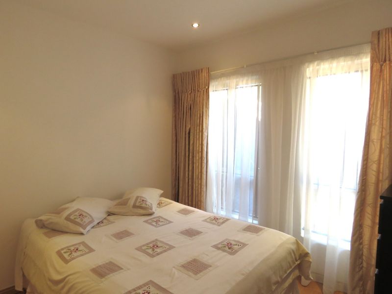 3 Bedroom Apartment For Sale In Lenasia - Photo 3