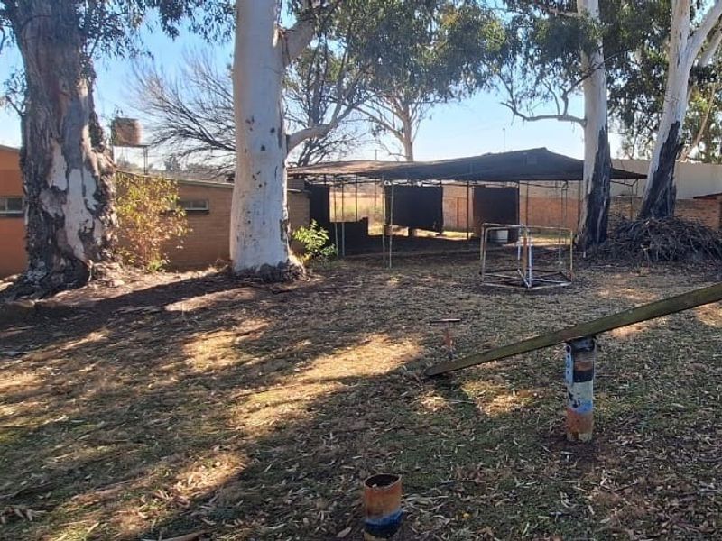 Smallholding in Vanderbijlpark area - Photo 8