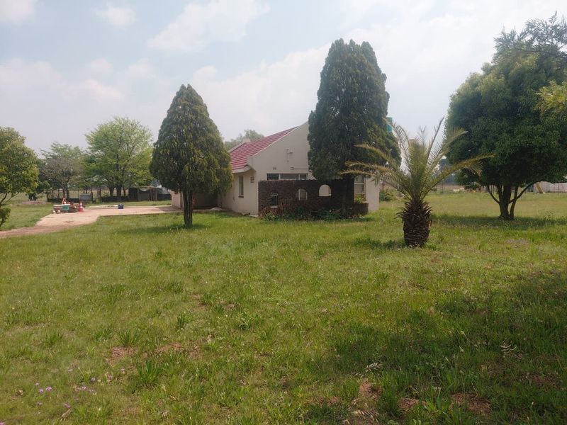 2.9ha Small holding for sale in Boltonwold Meyerton. - Photo 9