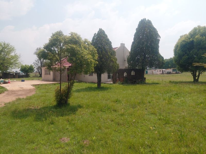 2.9ha Small holding for sale in Boltonwold Meyerton. - Photo 8