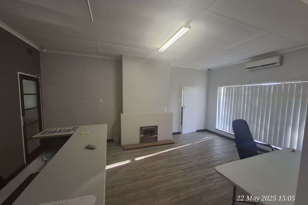 Prime Office Space – Perfect for Medical Practice! - Photo 3