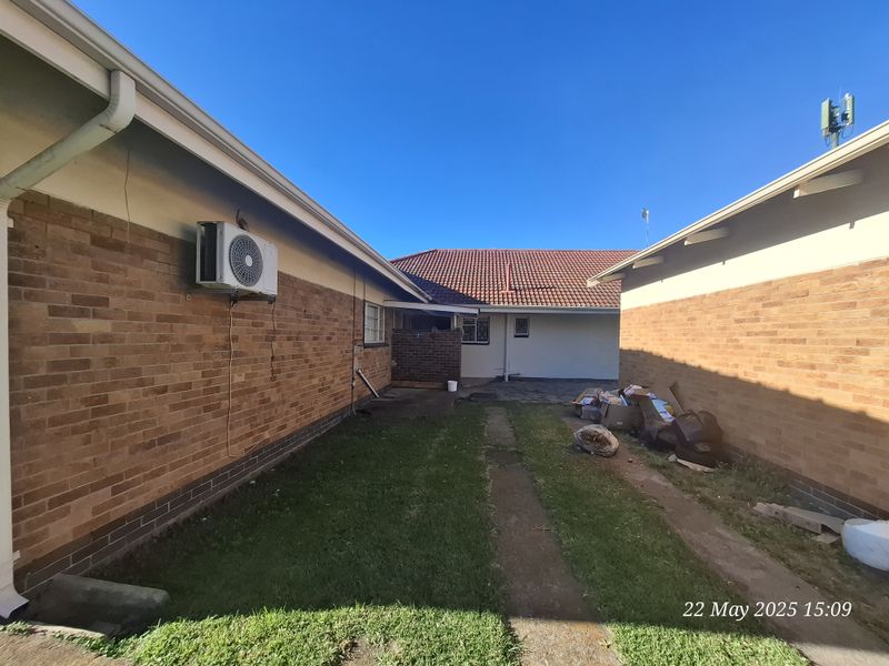 Prime Office Space – Perfect for Medical Practice! - Photo 10