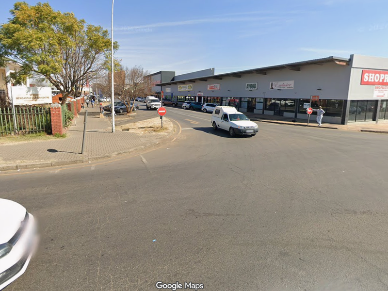 Prime CBD Corner Space – Perfect for Office or Takeaway Visibility! - Photo 4