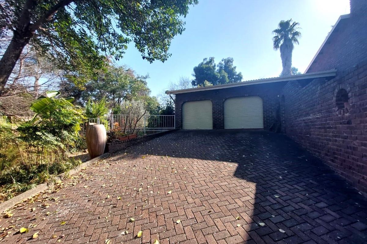 ALLIED PROUDLY PRESENT - Photo 3