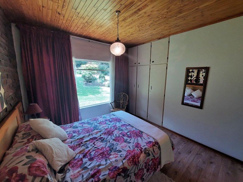 A hidden gem where tranquillity, elegance, and family living come together beautifully. - Photo 9