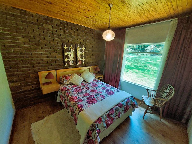 A hidden gem where tranquillity, elegance, and family living come together beautifully. - Photo 8
