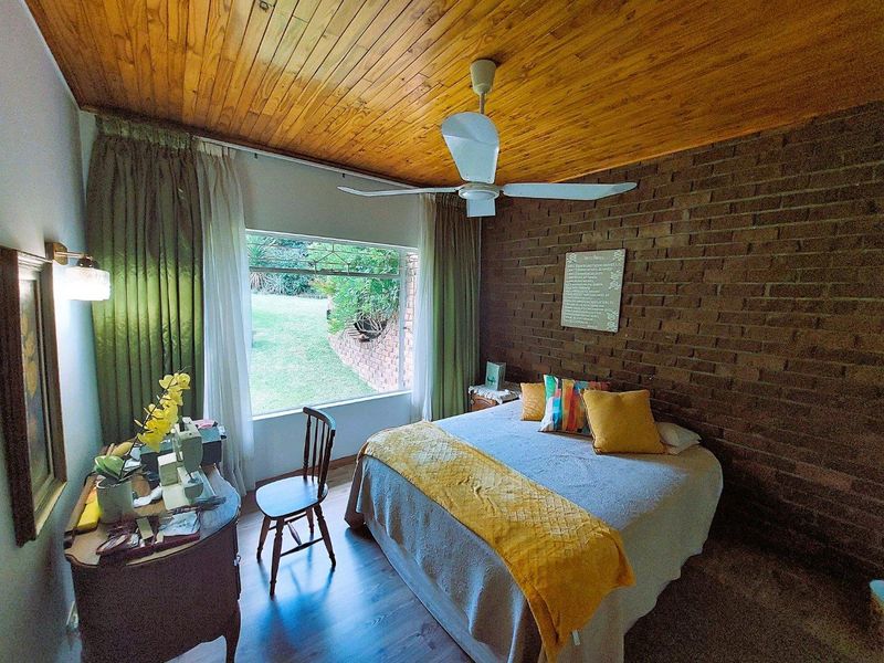 A hidden gem where tranquillity, elegance, and family living come together beautifully. - Photo 7