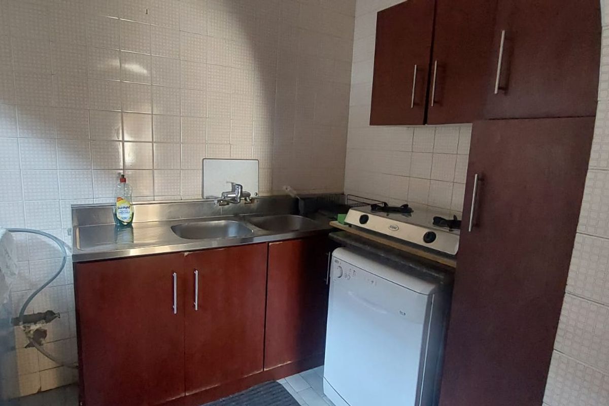 Welcome to your dream home in Lennoxton! This stunning property offers everything you could desire f - Photo 5