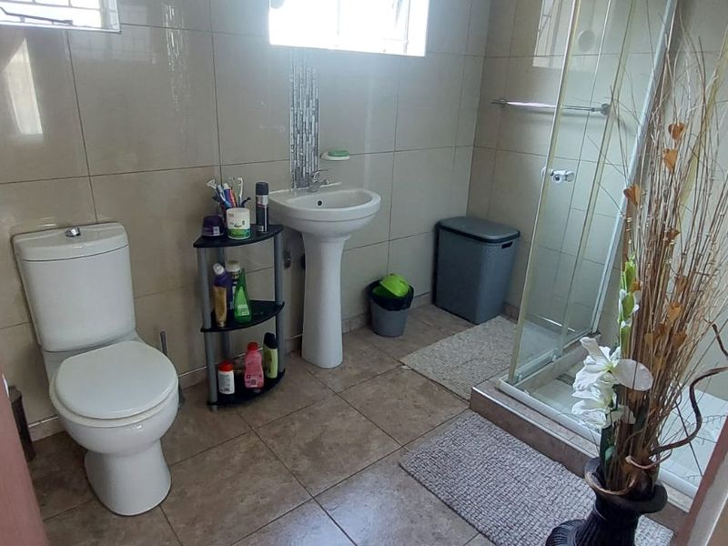 Welcome to your dream home in Lennoxton! This stunning property offers everything you could desire f - Photo 9