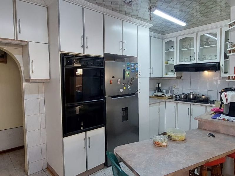 For Sale: Cozy 3-Bedroom Family Home in Lennoxton - Photo 8