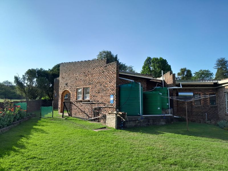 Stunning Property for sale in Schuinshoogte - an Investor's dream - Photo 4