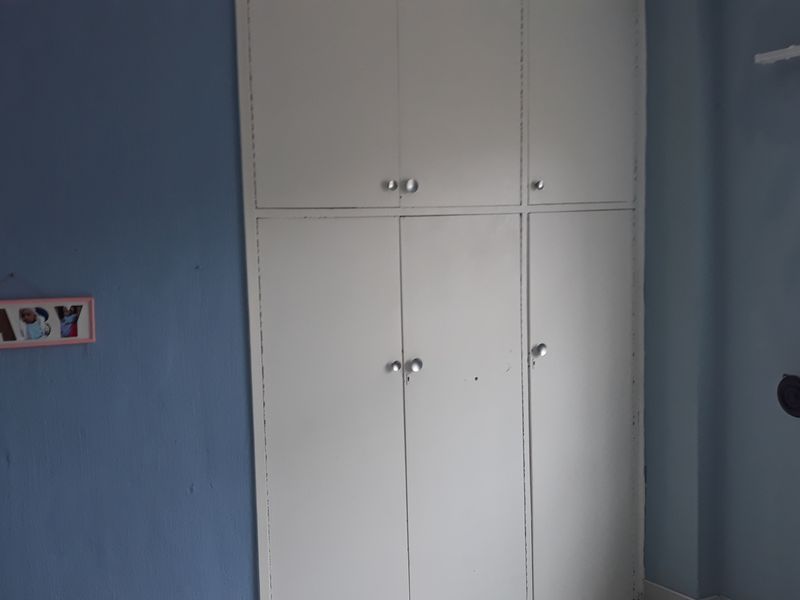 Charming ground floor flat located in the heart of Lennoxton - Photo 7