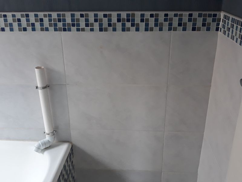 Charming ground floor flat located in the heart of Lennoxton - Photo 4